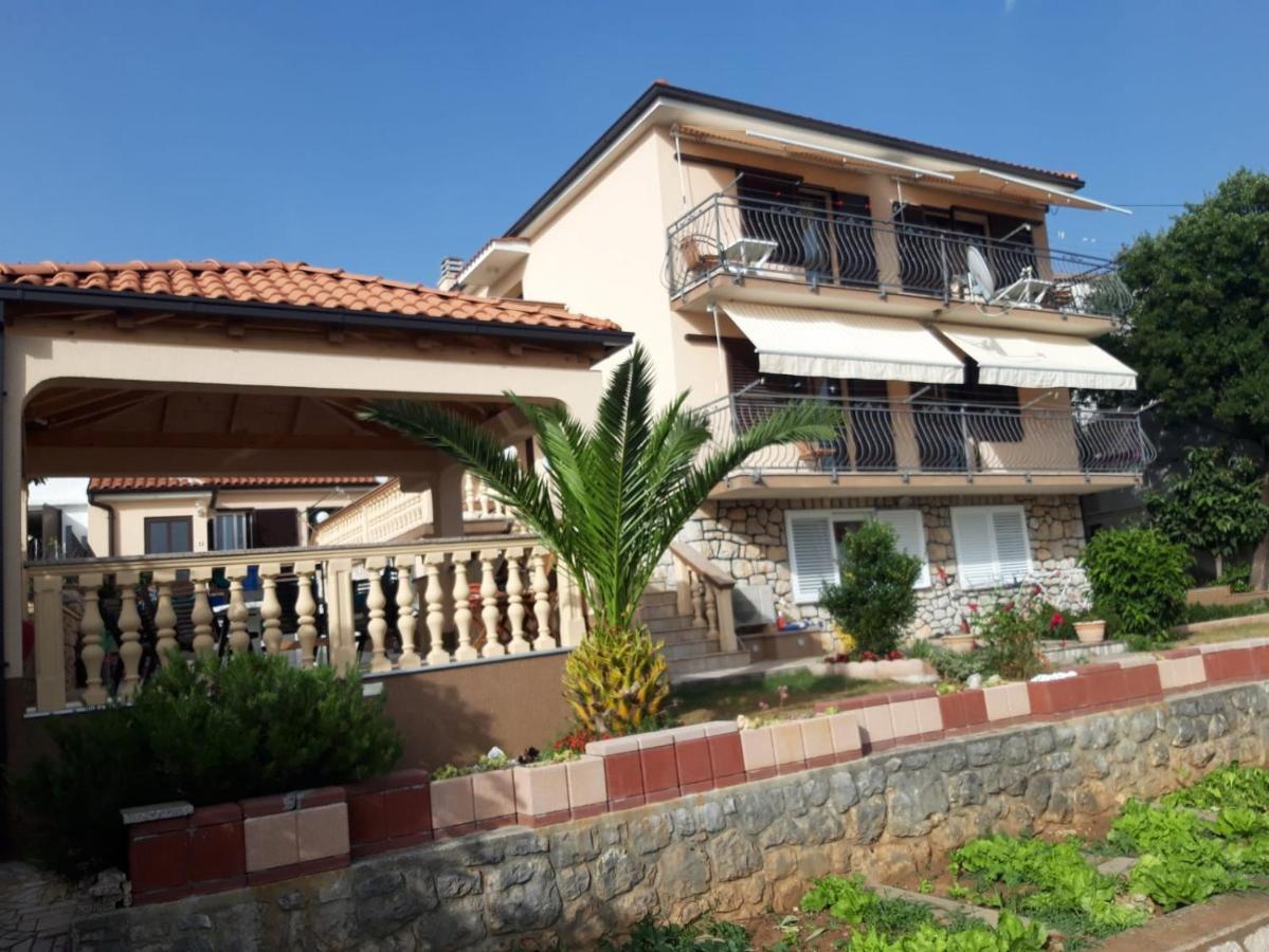 Apartment Nena Crikvenica Luaran gambar