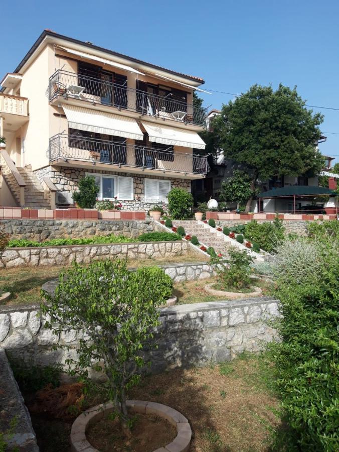 Apartment Nena Crikvenica Luaran gambar